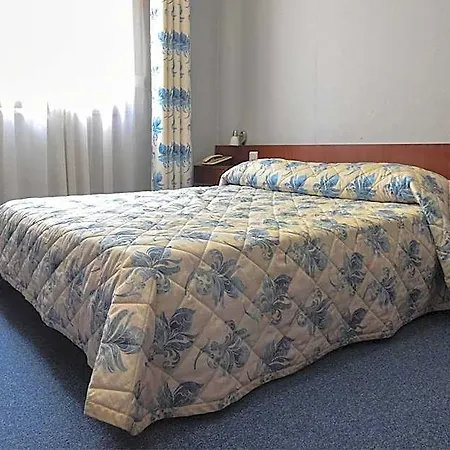Le Maria Hotel 2*